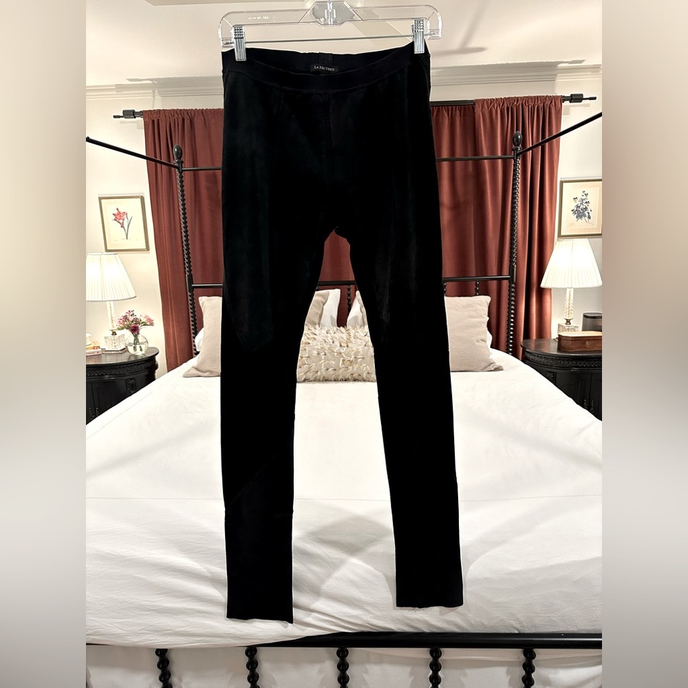 Real Suede and stretch leggings size M. Gently worn.